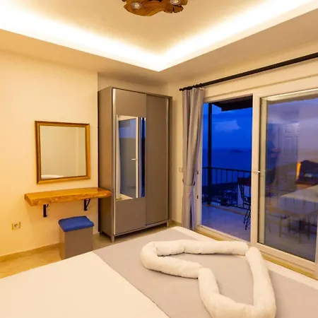 Ardic Otel Kaş